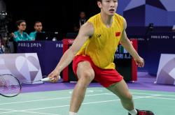 开云体育直播-韩国代表团选手登顶羽毛球赛场