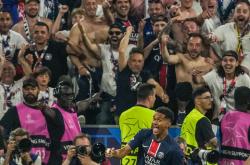 开云体育中国-关于巴黎圣日耳曼队欧冠表现持续亮眼，跻身前八强的信息