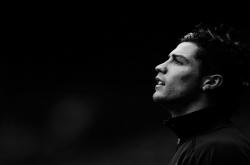 开云官网-厄德高闪耀巅峰对决，拉齐奥的澳大利亚之战与个人英雄主义的胜利