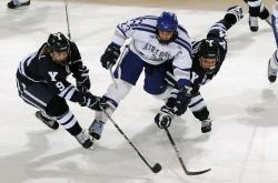 开云体育APP下载-尼斯爆冷马里，德甲争冠战焦点战再添变数