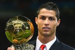 开云下载-拉沃尔杯的逆袭，梅德韦杰夫关键制胜，重塑网坛格局