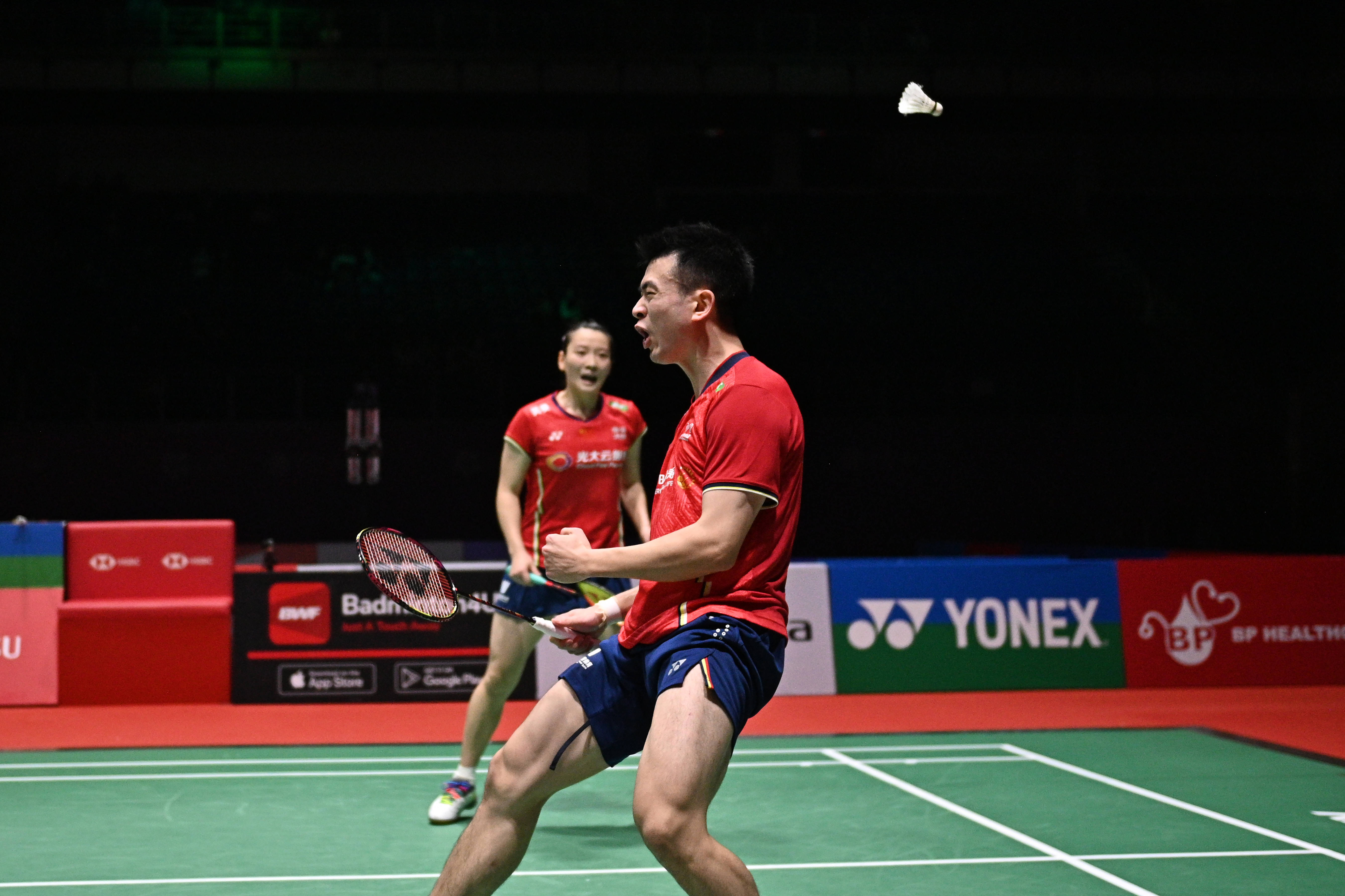 关于马来西亚羽毛球队完胜英格兰羽毛球队，戴资颖绝境逆转的信息