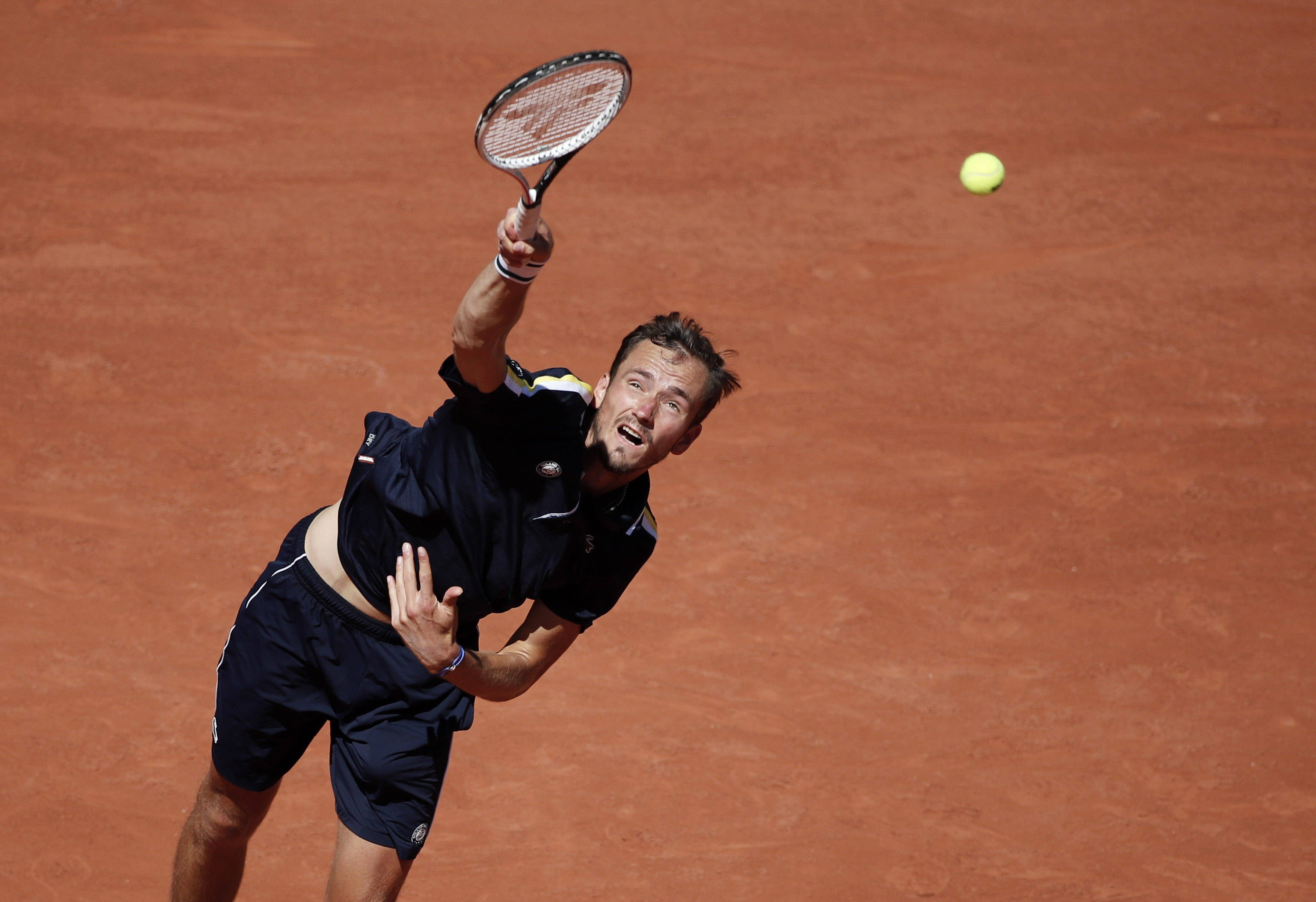 德国网球队绝地反击欧洲网球队，梅德韦杰夫关键制胜的简单介绍