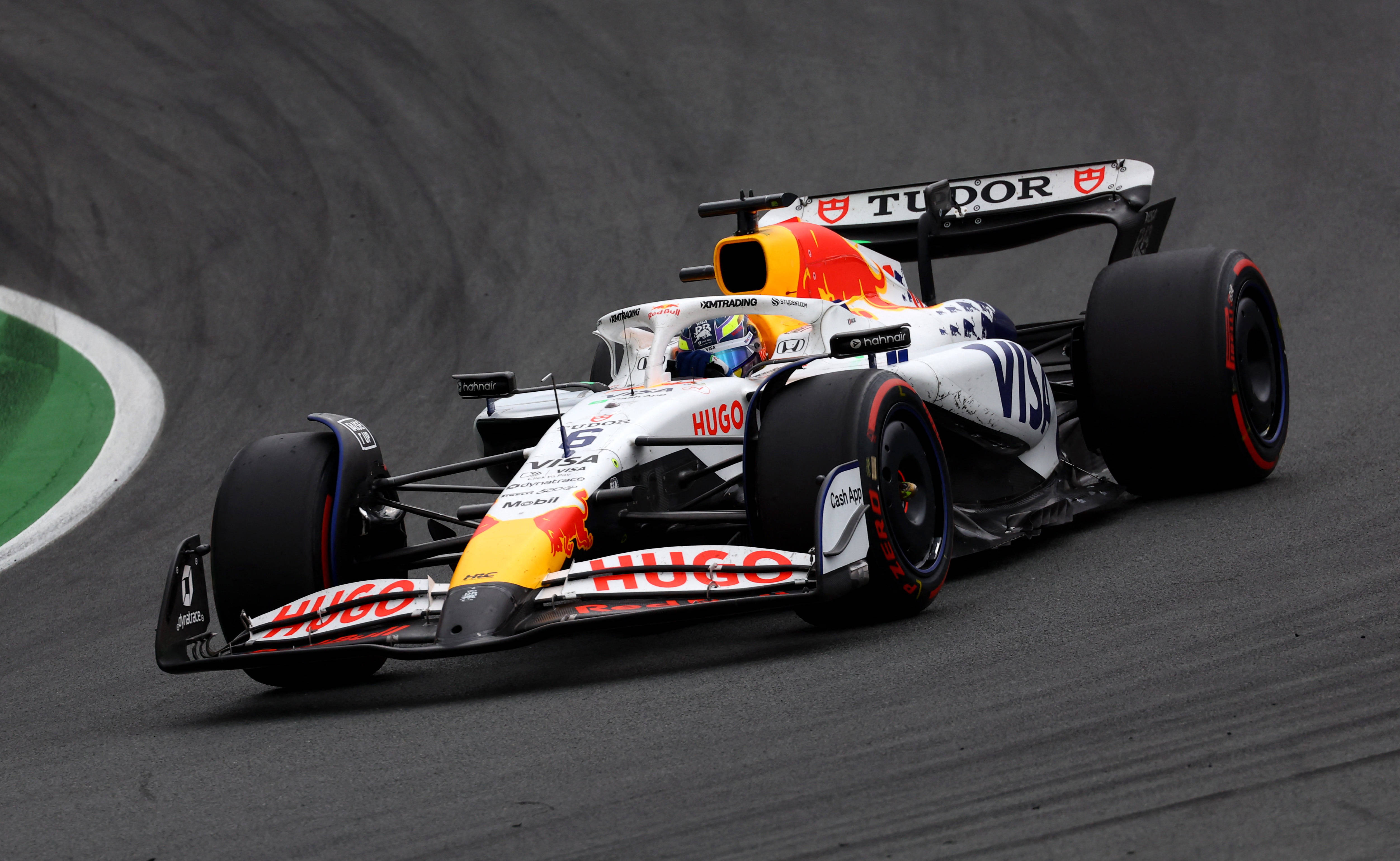 红牛二队横扫迈凯伦，诺里斯统治全场的简单介绍