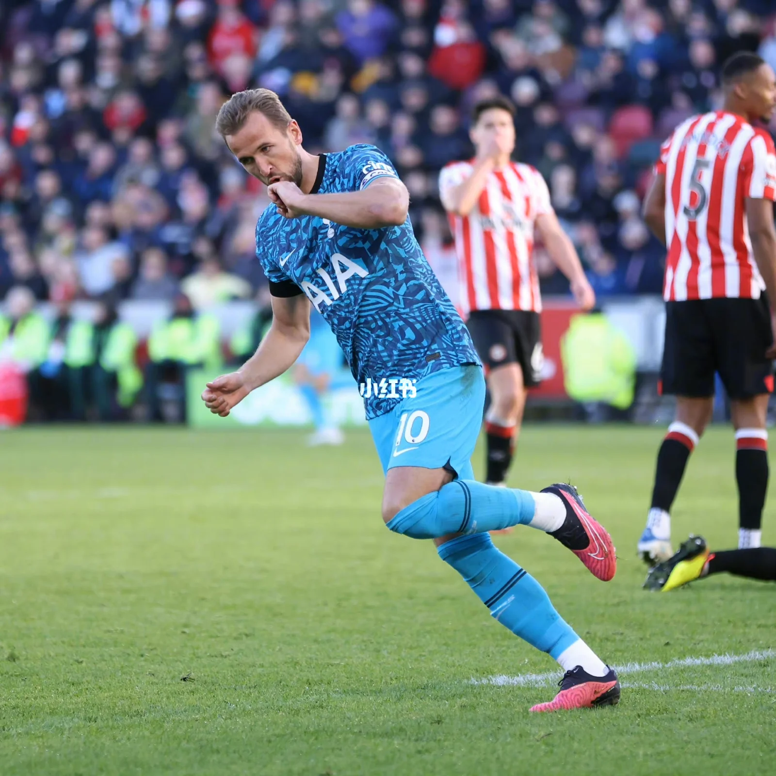 热刺客场惨败！布伦特福德全取三分，摘下胜利！的简单介绍