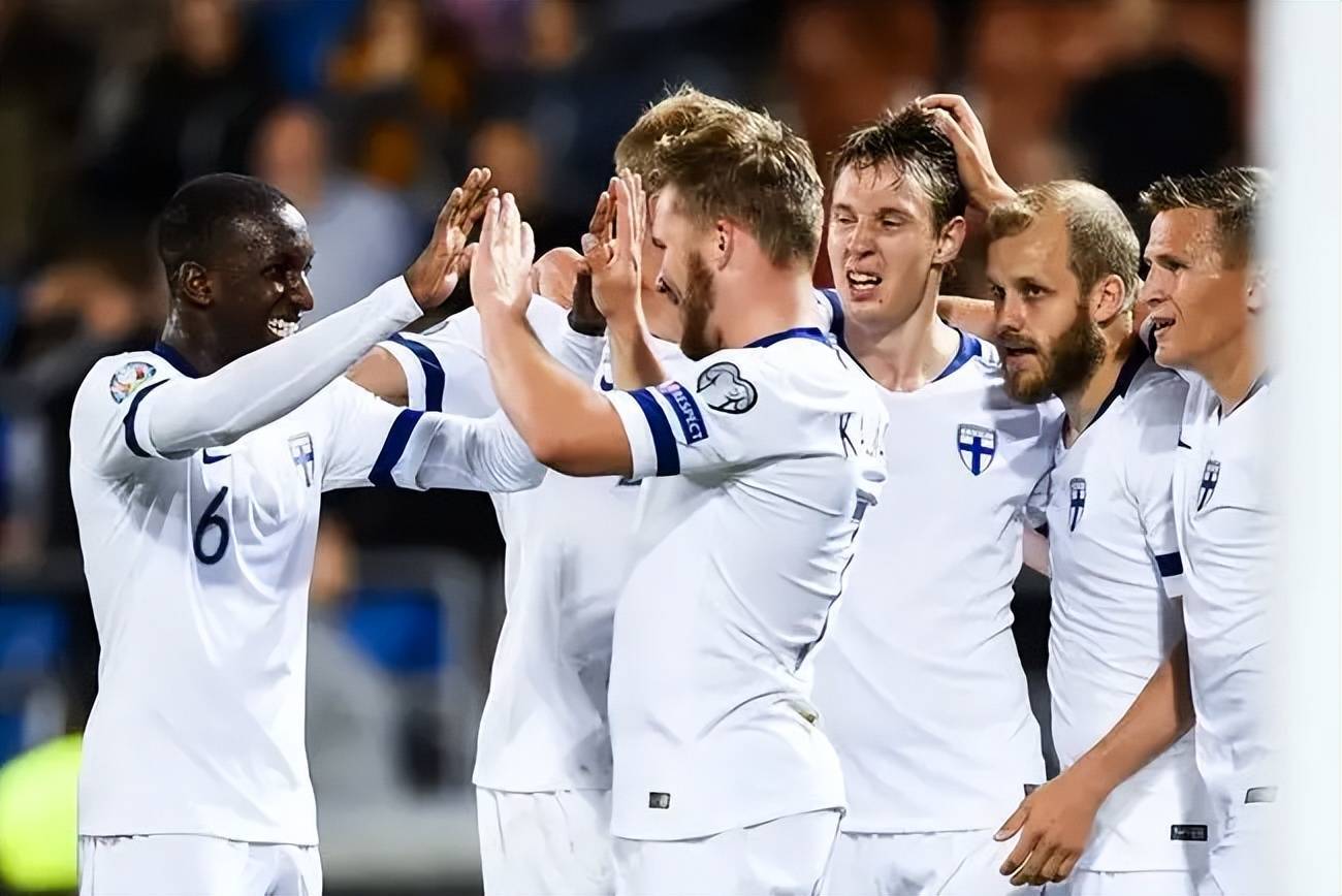 斯洛伐克队在困苦时刻咬牙坚持，不轻言放弃.的简单介绍