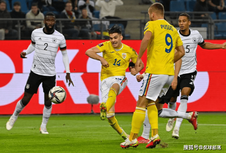 弗赖堡神奇逆转，领先对手在德国足球联赛积分榜的简单介绍