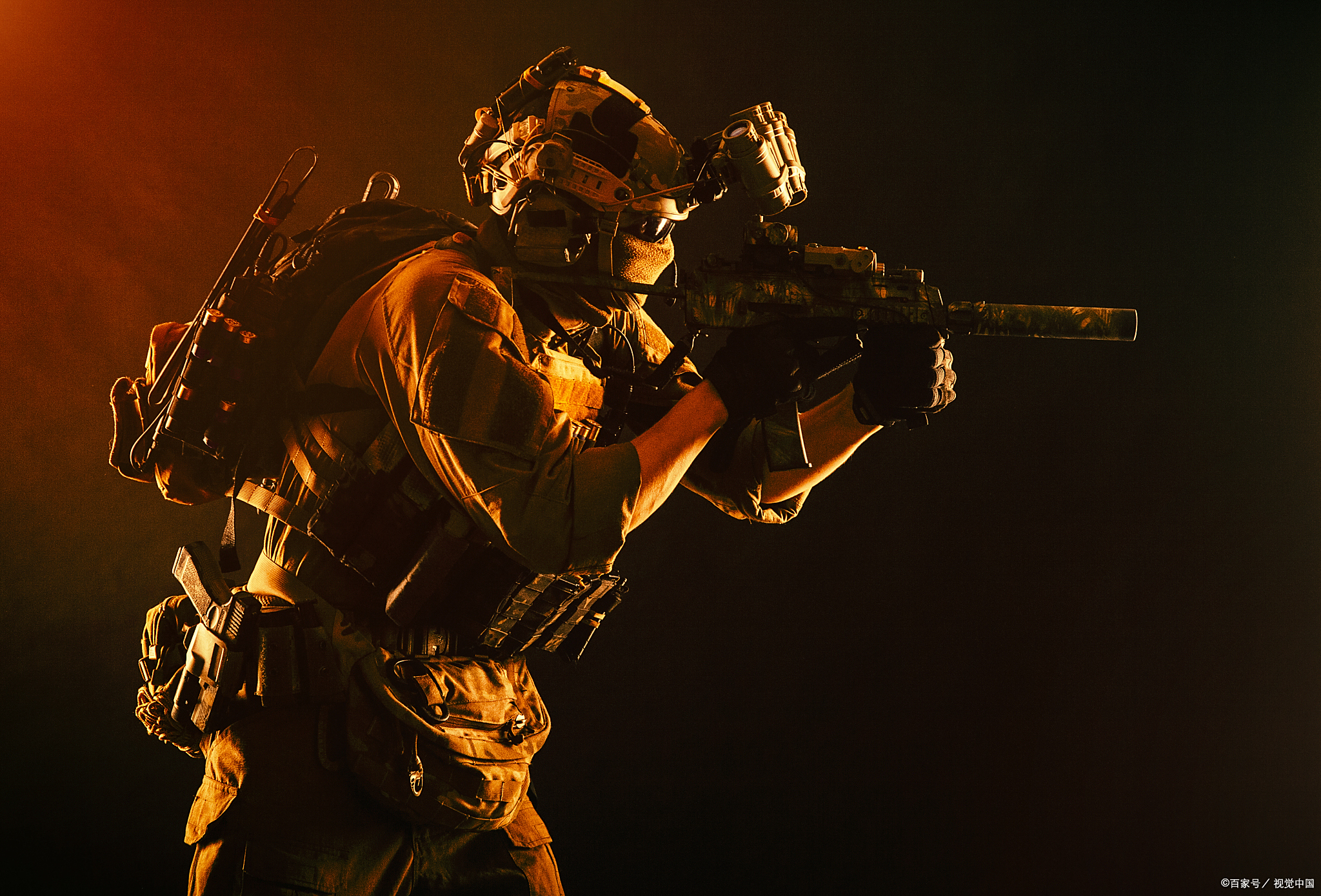 沙尔克客场战胜霍芬海姆，迎来反弹