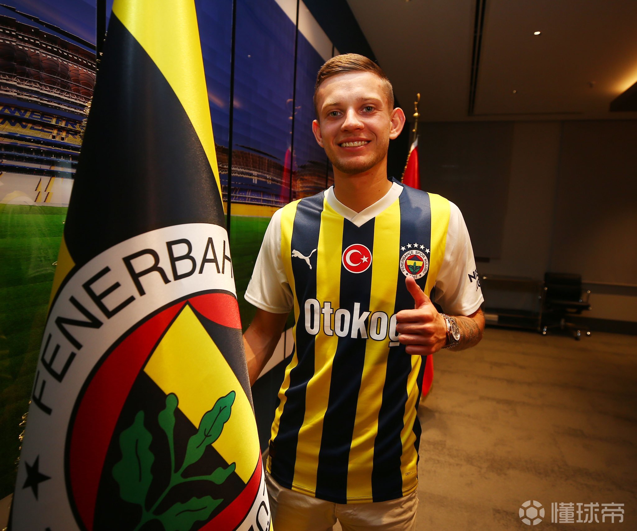 沃特福德悬崖勒马，英超保级阴云密布的简单介绍