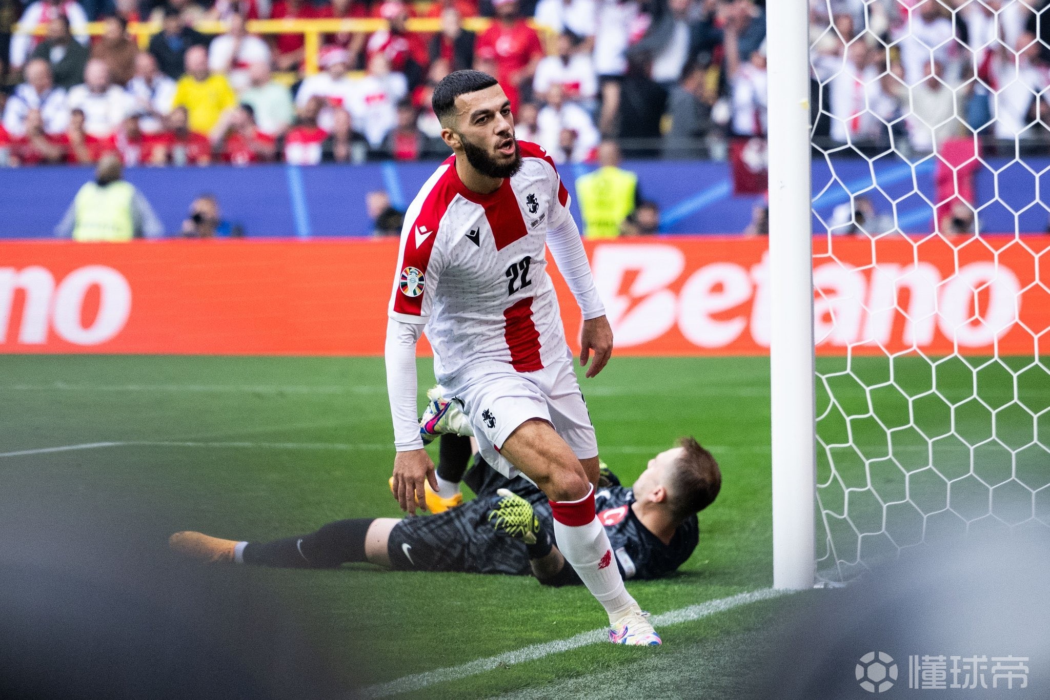 梅斯主场不敌里昂，遭遇连败