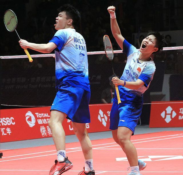 包含丹麦队险胜日本队,黄鸭组合带队取胜的词条 包含丹麦队险胜日本队,黄鸭组合带队取胜的词条