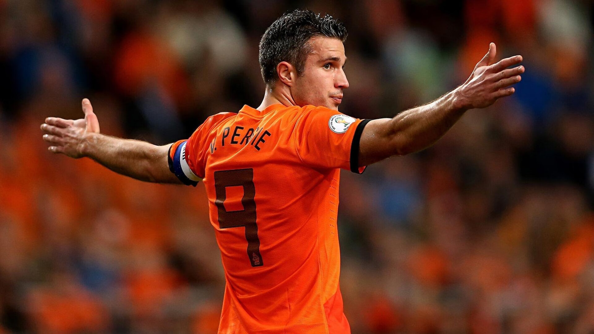 德甲争冠战之夜,英格拉姆全程高能输出,书写绿茵传奇