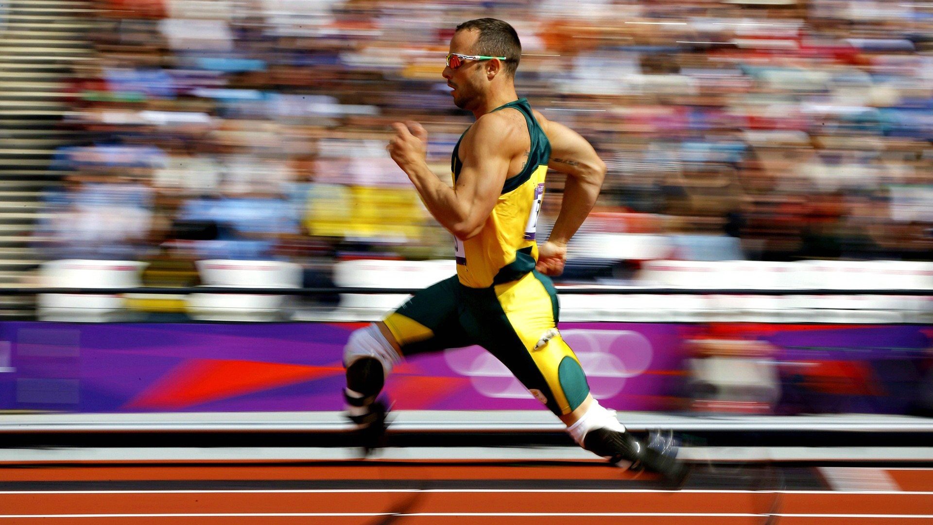 英超争冠焦点战与CBA淘汰赛,北京队力克新疆队的双重激情