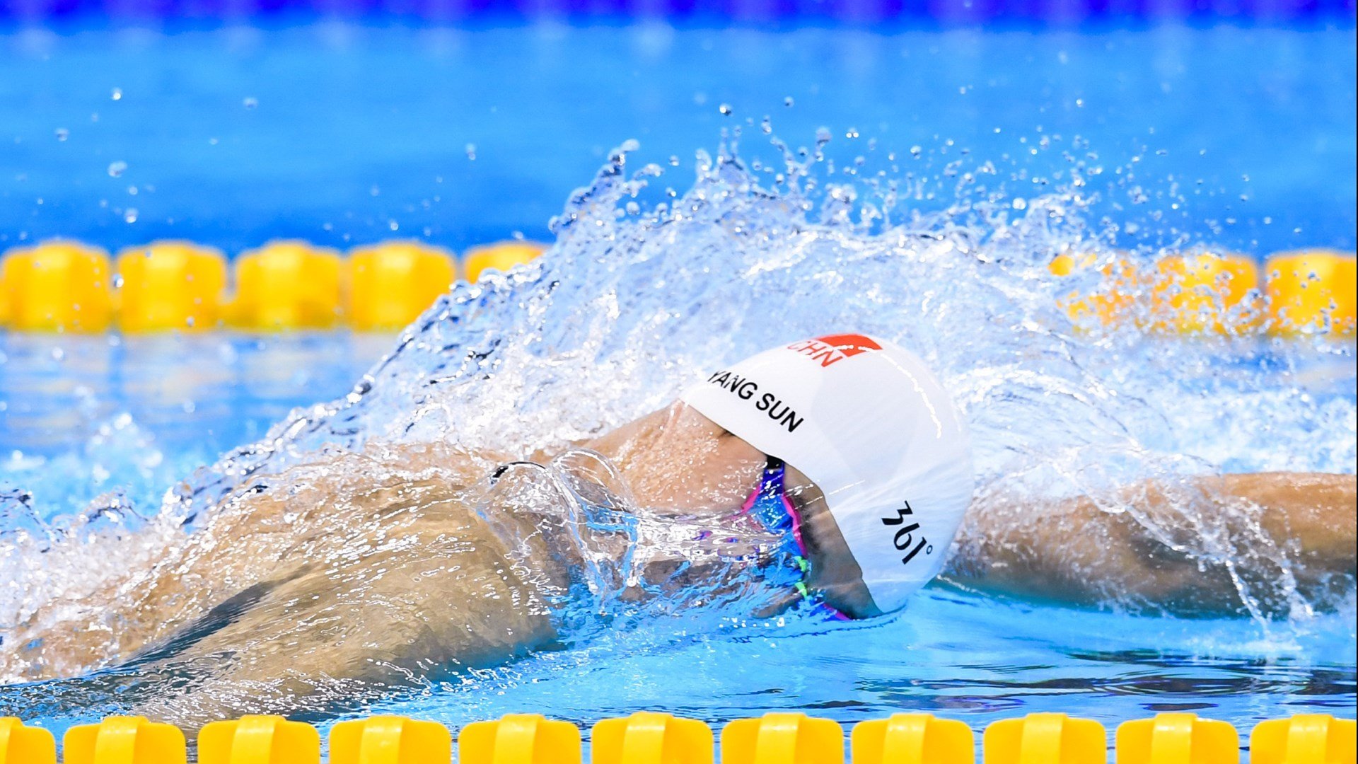 东决关键战焦点战，勇士强势拿下篮网，一场战术与意志的较量